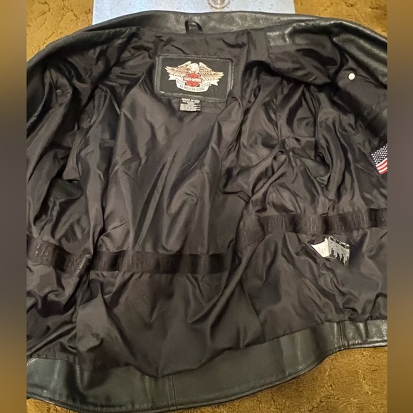 Harley Davidson leather riding coat - Picture 5 of 7